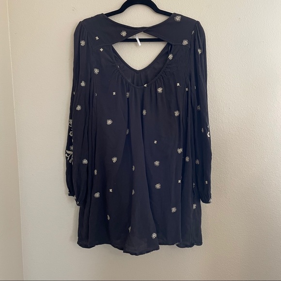 Free people sweet Tennessee embroidered dress sz.S - Picture 4 of 4